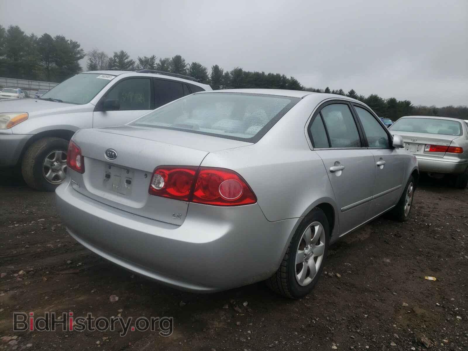 2008 KIA OPTIMA - VIN: KNAGE123985236493 - Фото 4