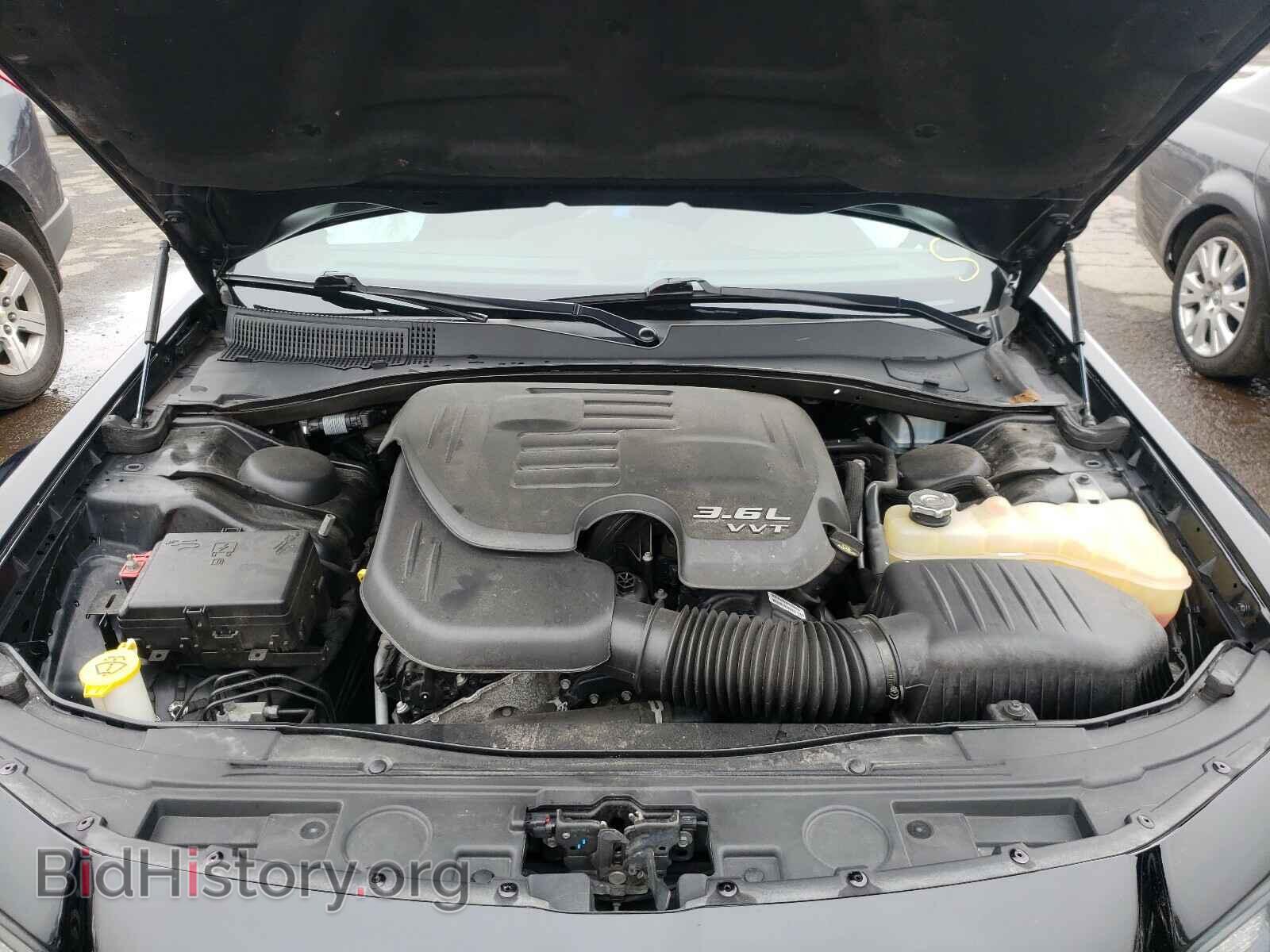 2016 CHRYSLER 300 - VIN: 2C3CCAGG4GH278410 - Фото 7
