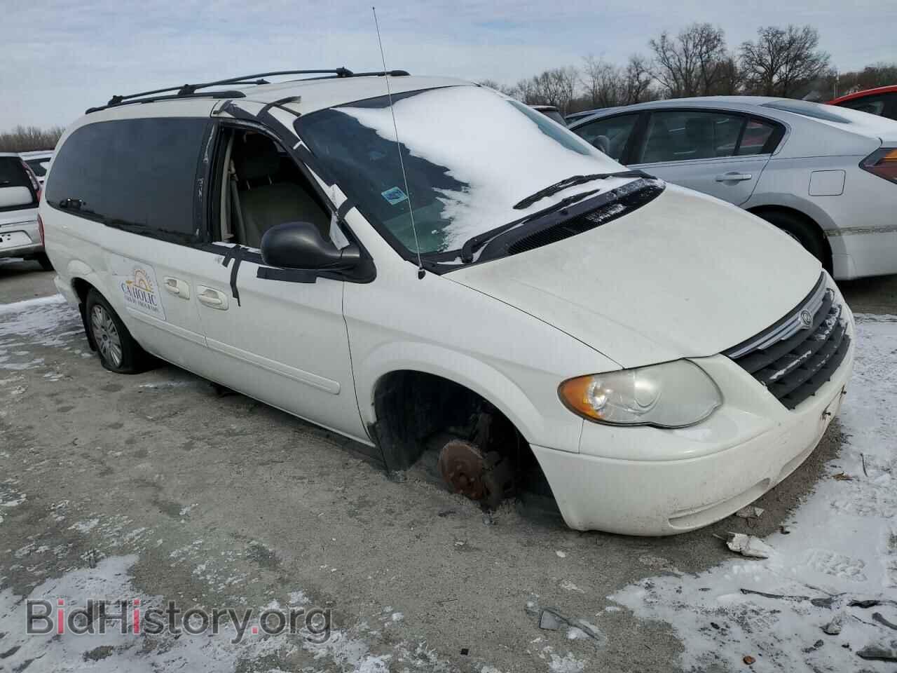 2006 CHRYSLER MINIVAN - VIN: 2A4GP44R06R706176 - Фото 4
