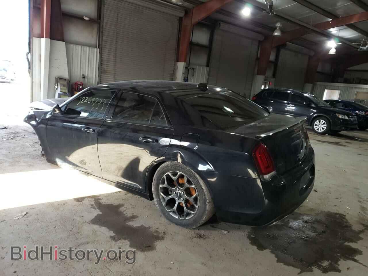2016 CHRYSLER 300 - VIN: 2C3CCAGG0GH329353 - Фото 2