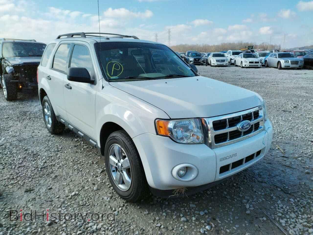 Фотография 1FMCU0D77CKB75357 - FORD ESCAPE 2012