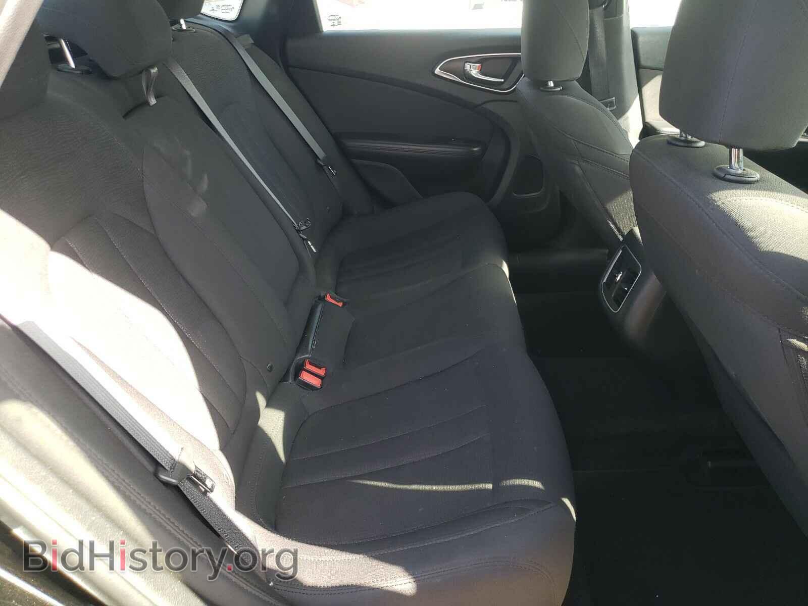 2016 CHRYSLER 200 - VIN: 1C3CCCAB1GN118680 - Фото 6
