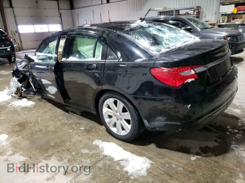 2013 Chrysler 200 (VIN 1C3CCBAB2DN670386) — photo 2 of 12