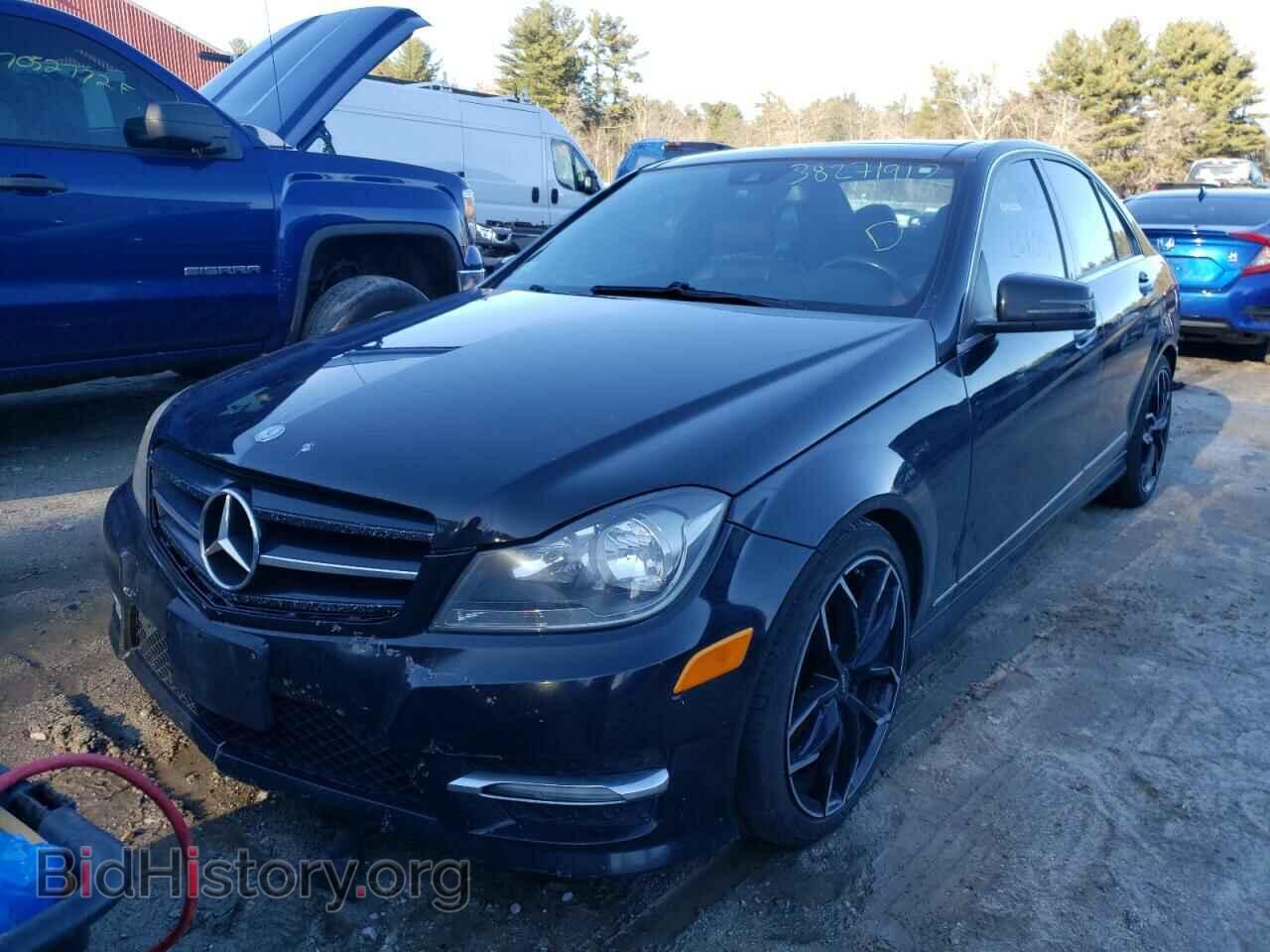 2012 MERCEDES-BENZ C-CLASS - VIN: WDDGF8BB9CR210113 - Фото 2