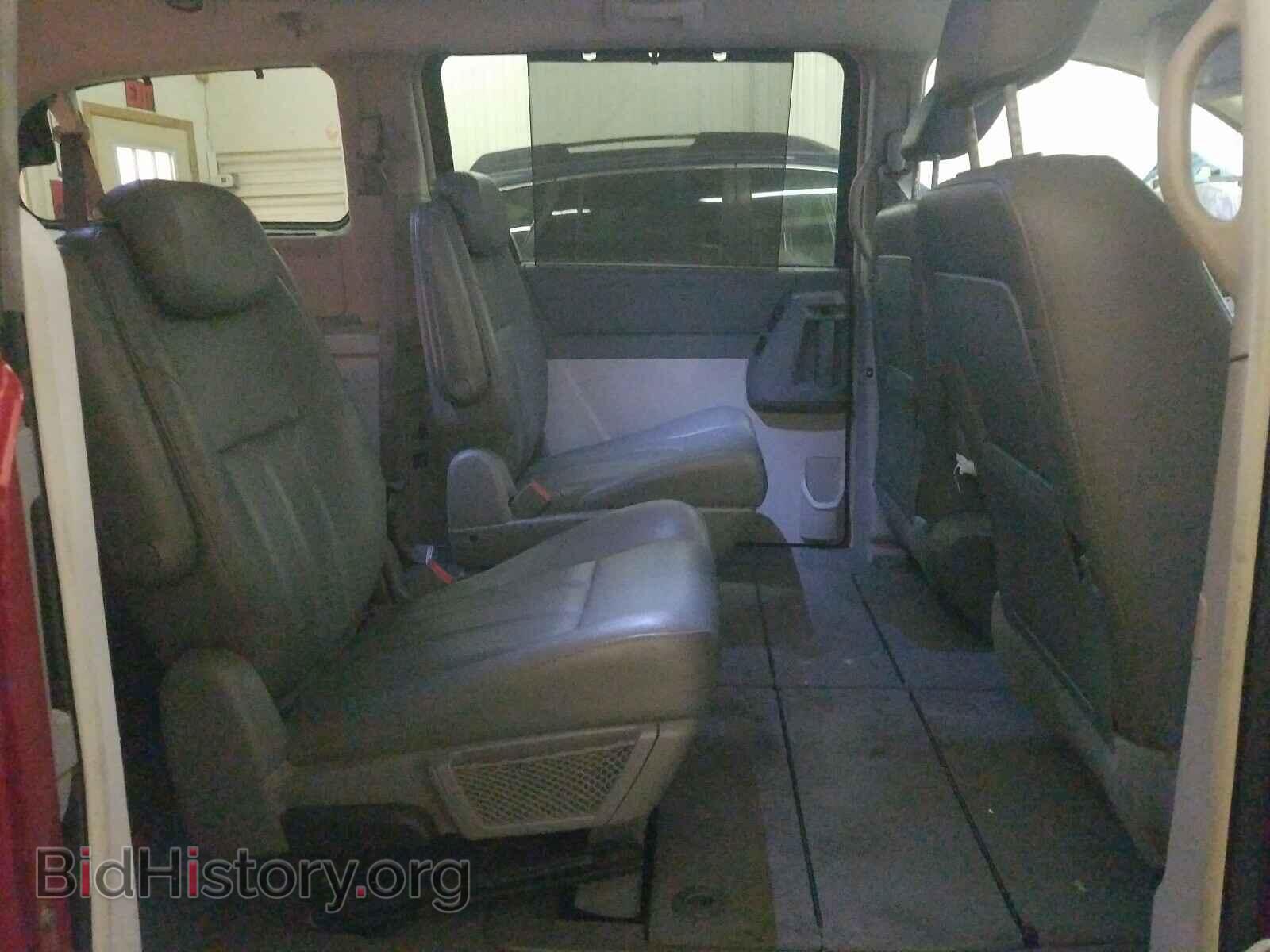 2008 CHRYSLER MINIVAN - VIN: 2A8HR54P78R794406 - Фото 6