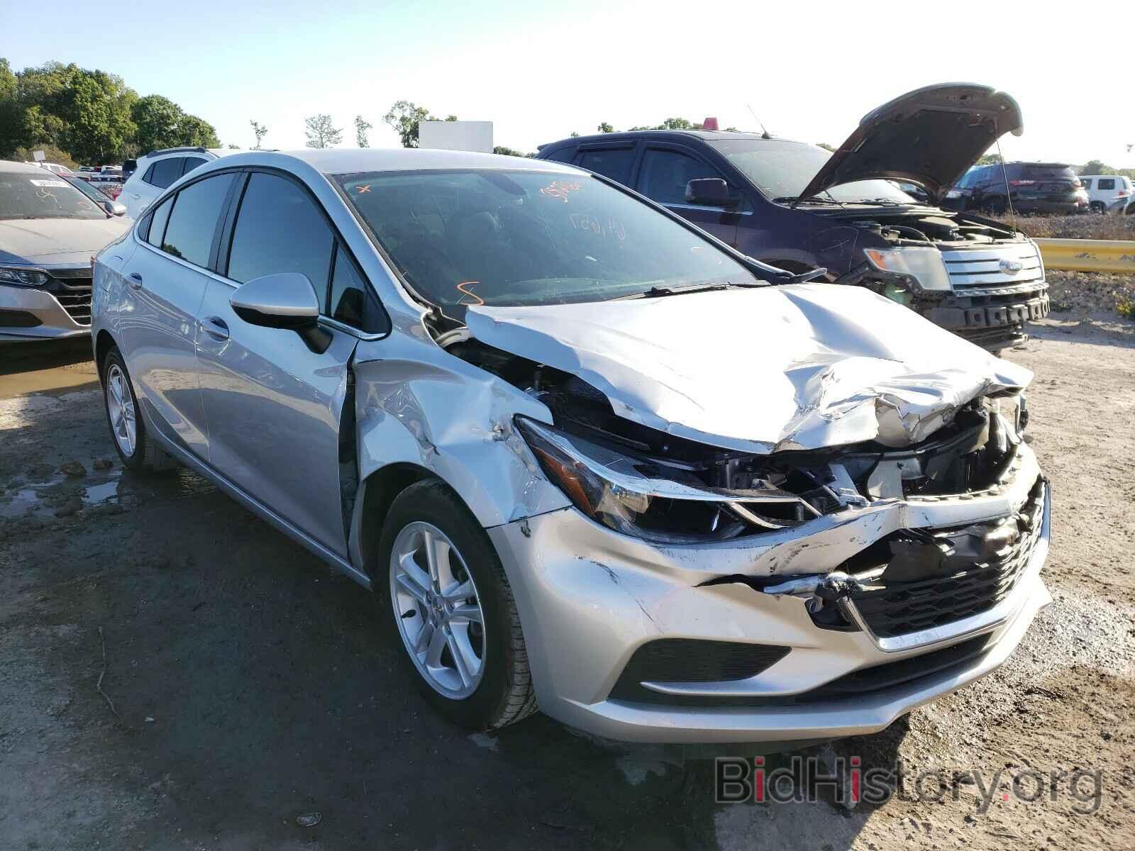 Photo 1G1BE5SM0J7216083 - CHEVROLET CRUZE 2018