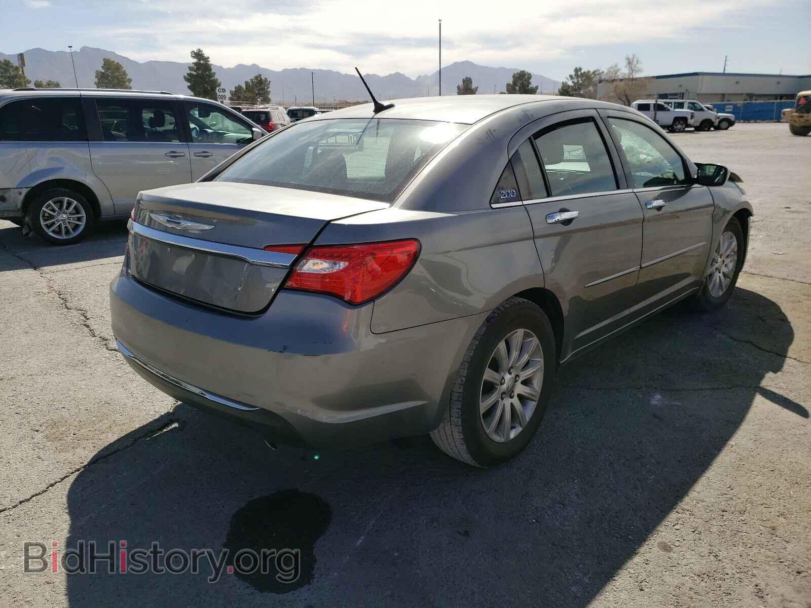 2013 CHRYSLER 200 - VIN: 1C3CCBCG4DN607671 - Photo 4