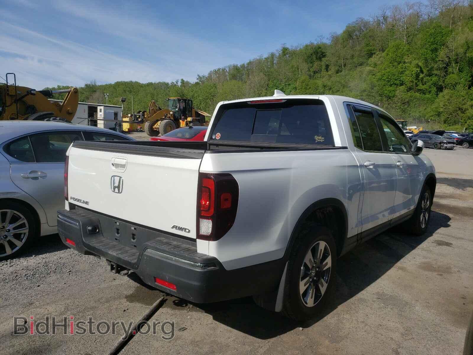 2019 HONDA RIDGELINE - VIN: 5FPYK3F57KB044672 - Фото 4