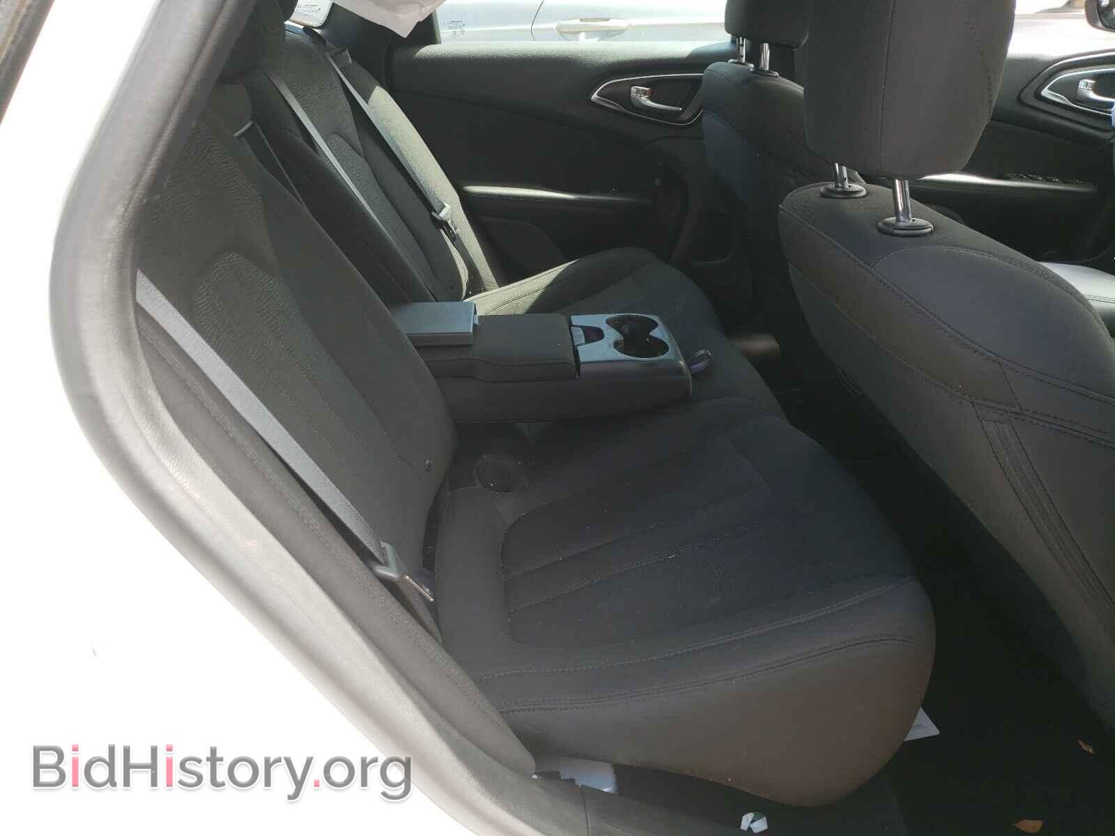 2017 CHRYSLER 200 - VIN: 1C3CCCAB2HN512299 - Фото 6
