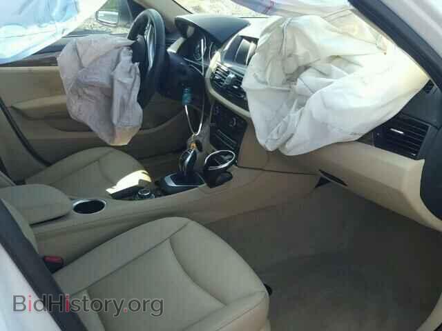 2013 BMW X1 - VIN: WBAVL1C55DVR84942 - Фото 5