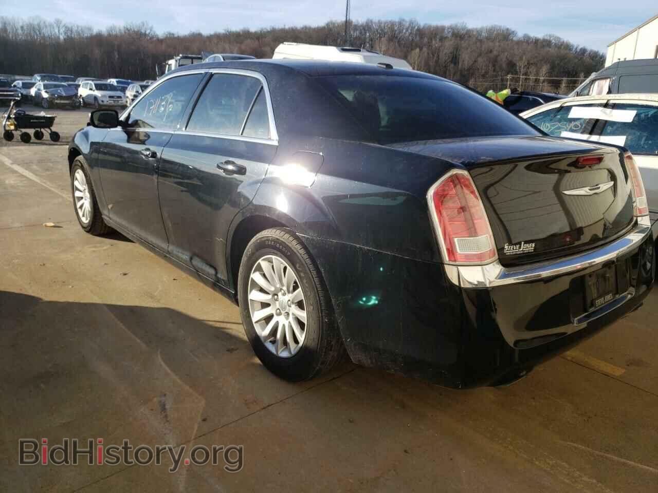 2013 CHRYSLER 300 - VIN: 2C3CCAAG0DH575002 - Фото 3