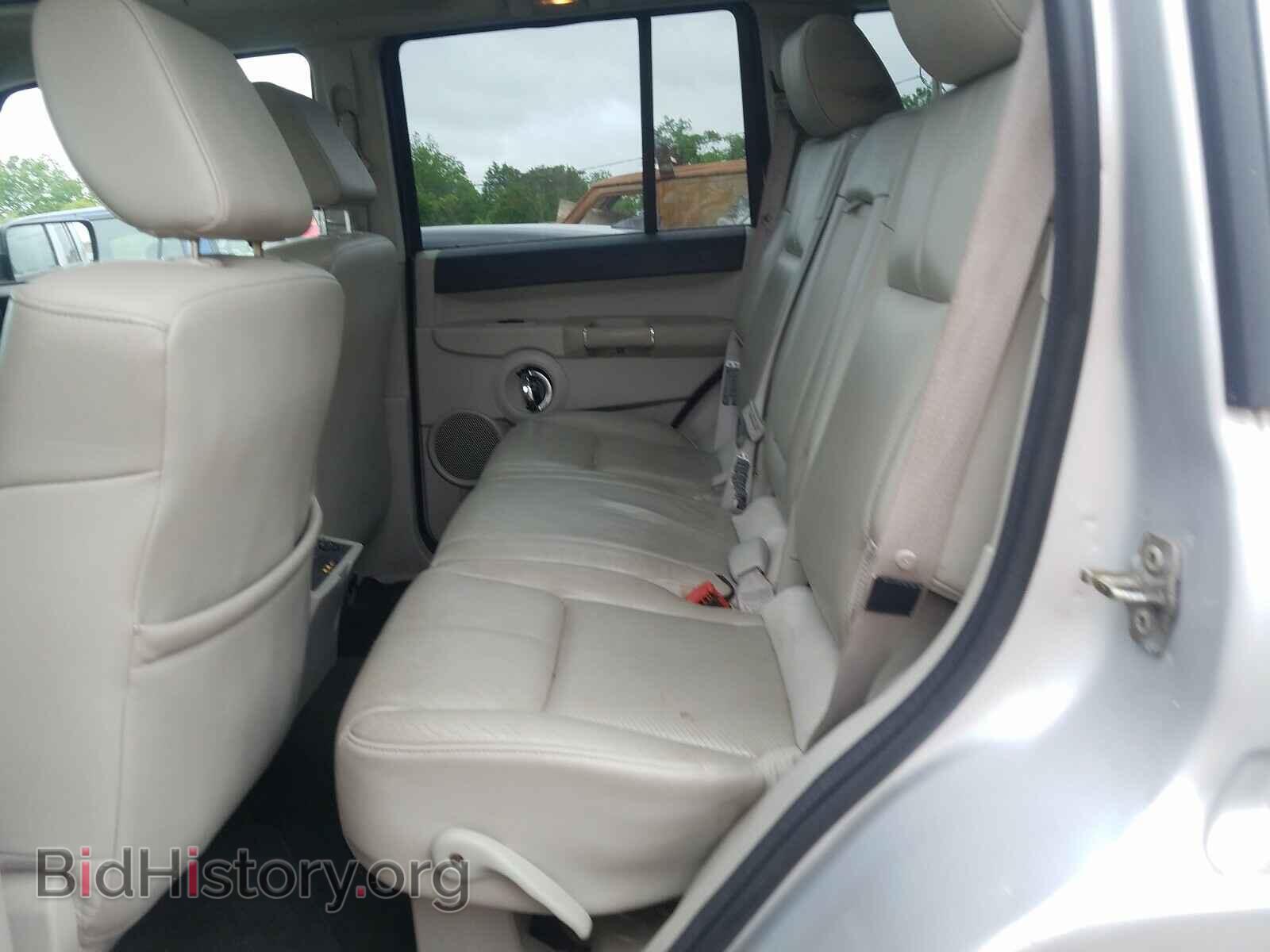 2006 JEEP COMMANDER - VIN: 1J8HG58N06C228916 - Photo 6