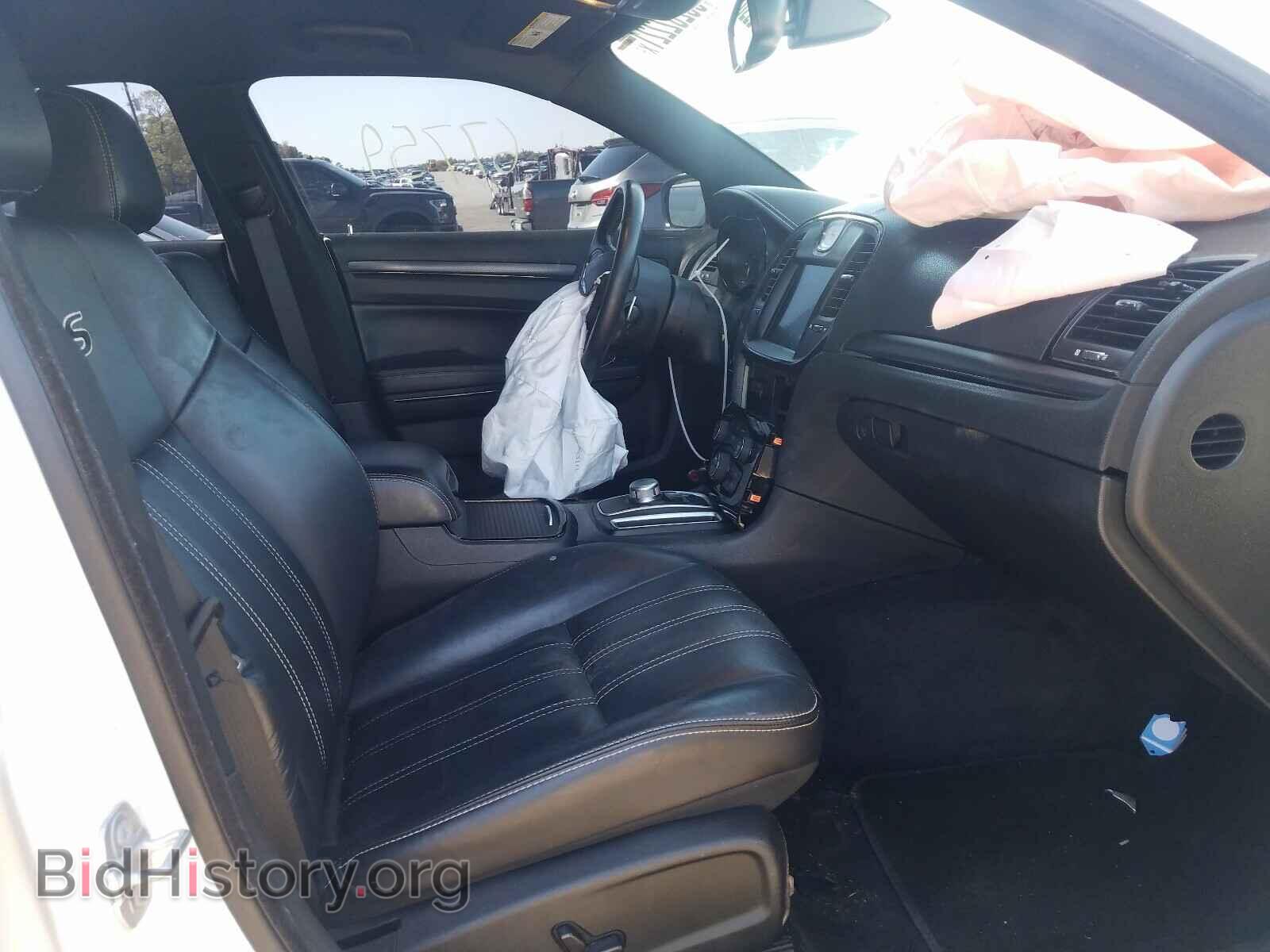 2016 CHRYSLER 300 - VIN: 2C3CCABG6GH161631 - Фото 5