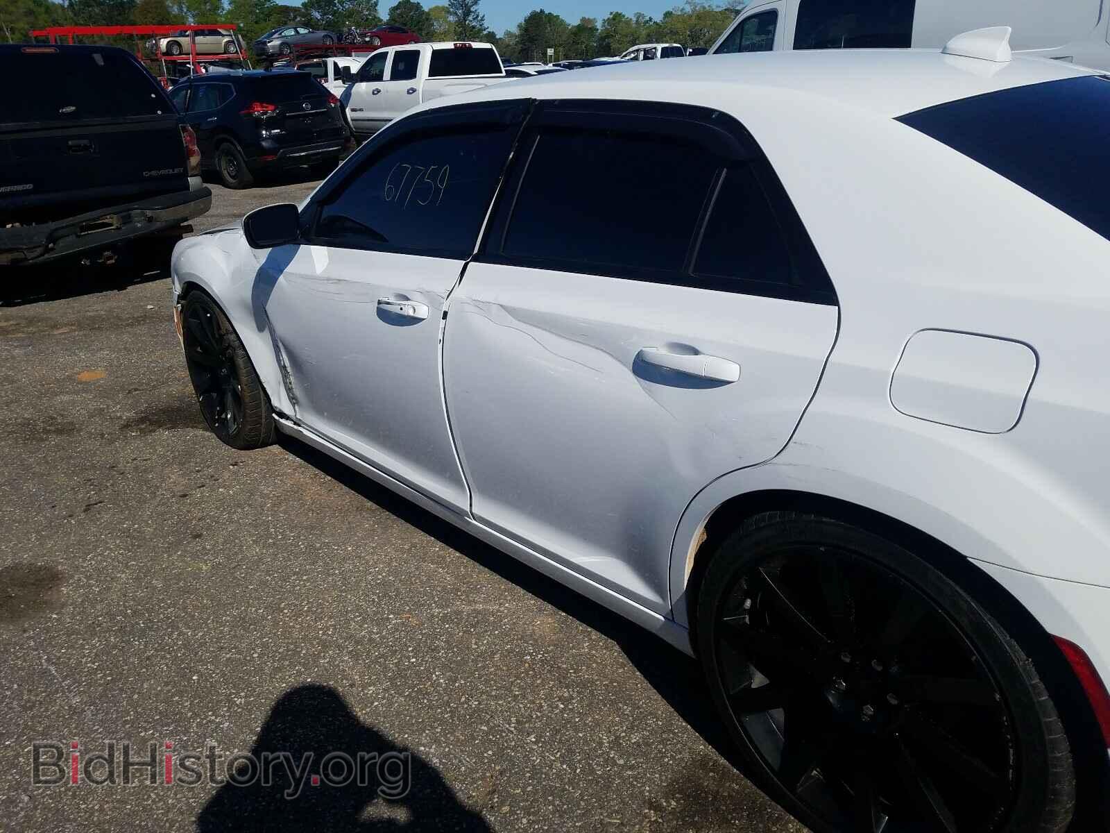 2016 CHRYSLER 300 - VIN: 2C3CCABG6GH161631 - Фото 9
