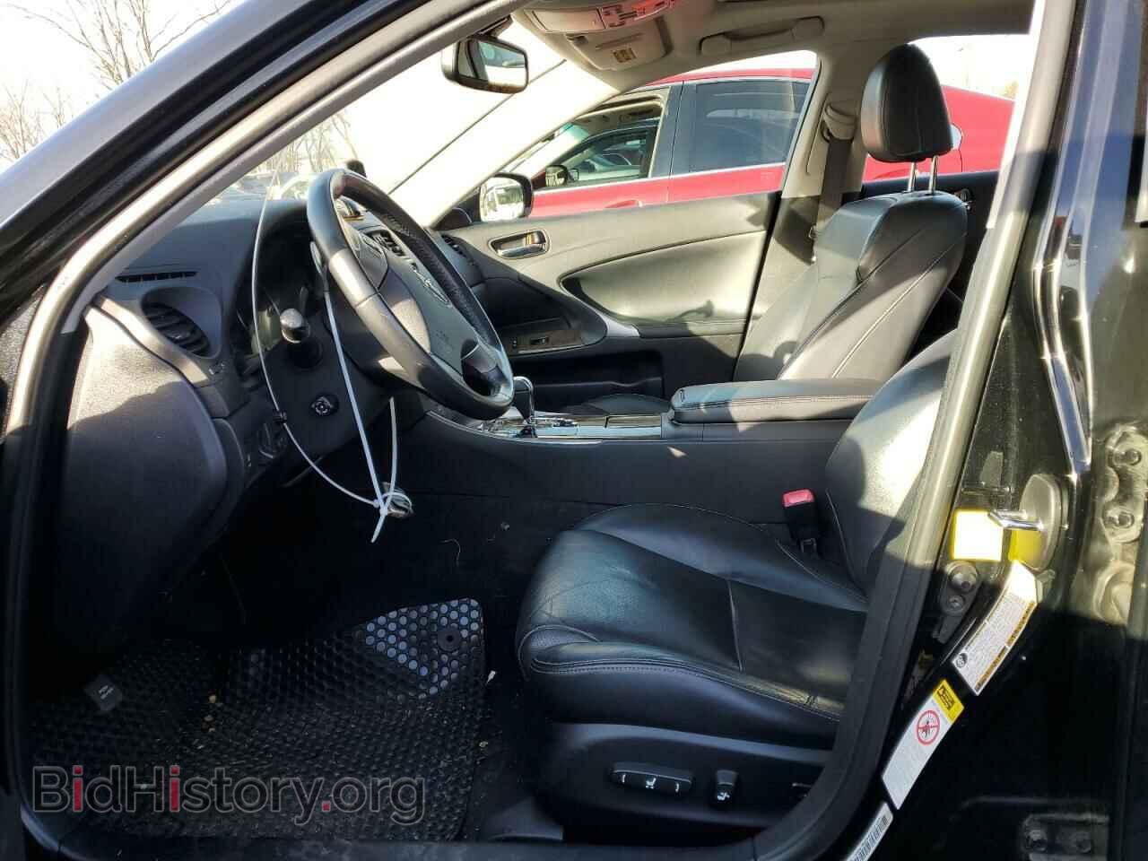 2011 LEXUS IS - VIN: JTHCF5C23B5049252 - Photo 7