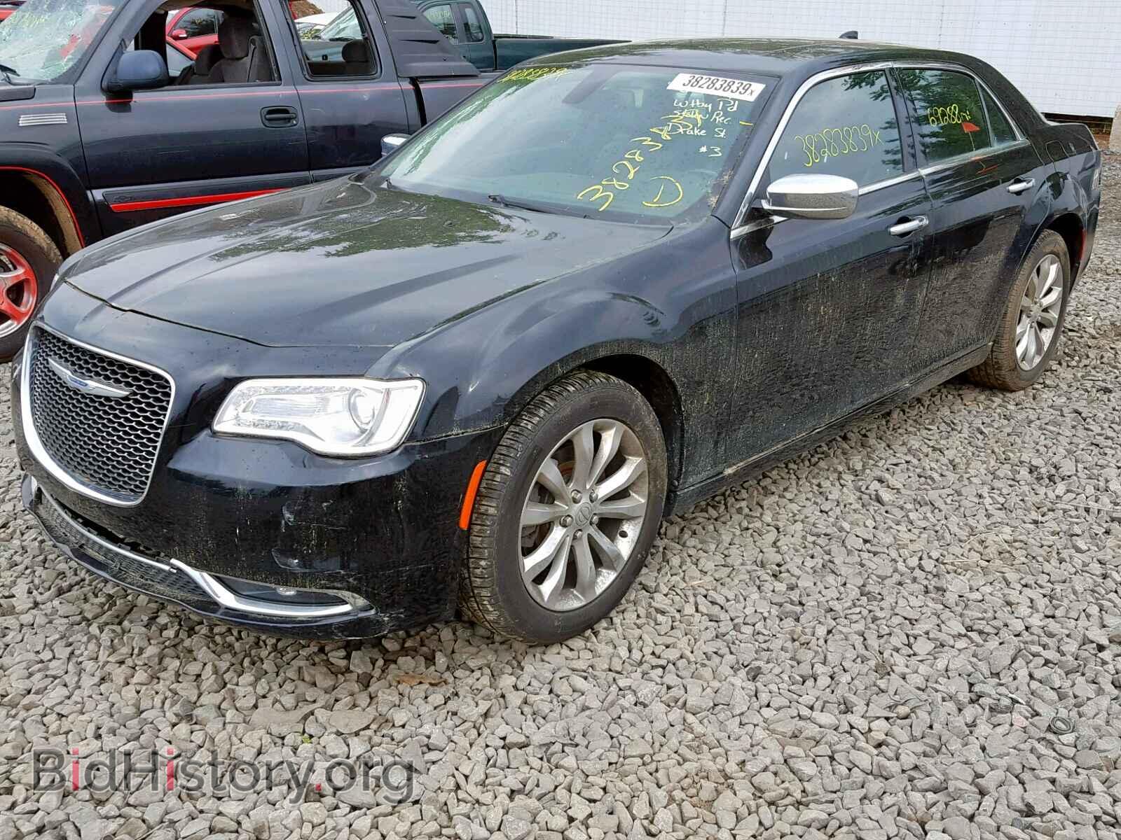 2016 CHRYSLER 300 - VIN: 2C3CCAKG8GH198468 - Фото 2