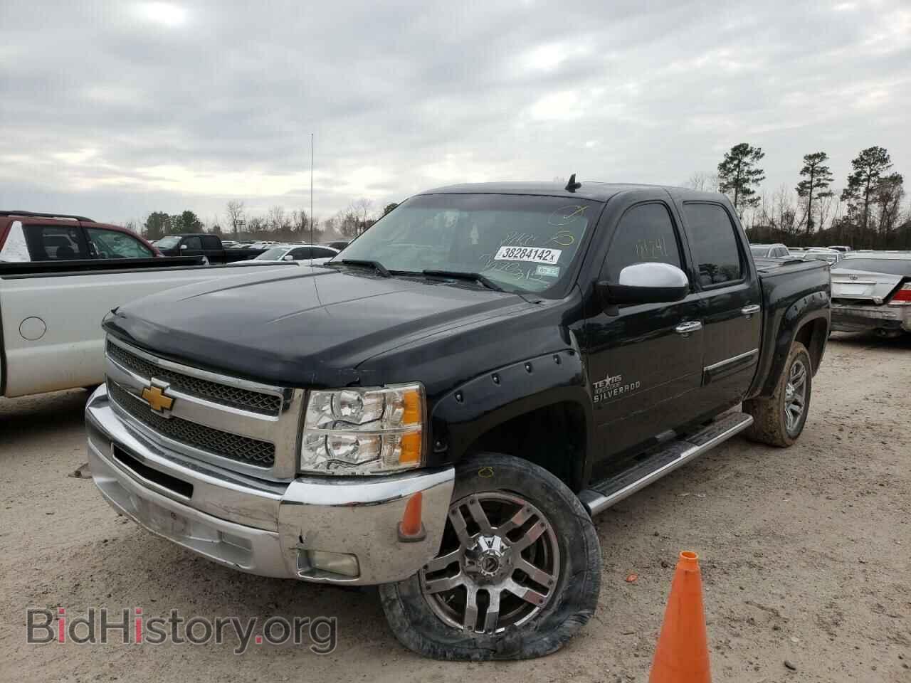 2013 CHEVROLET SILVERADO - VIN: 3GCPCSE04DG327996 - Фото 2