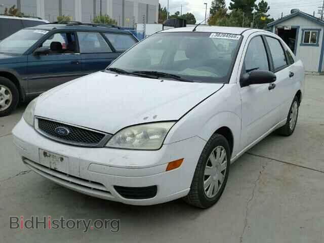 2005 FORD FOCUS - VIN: 1FAFP34N95W152530 - Фото 2