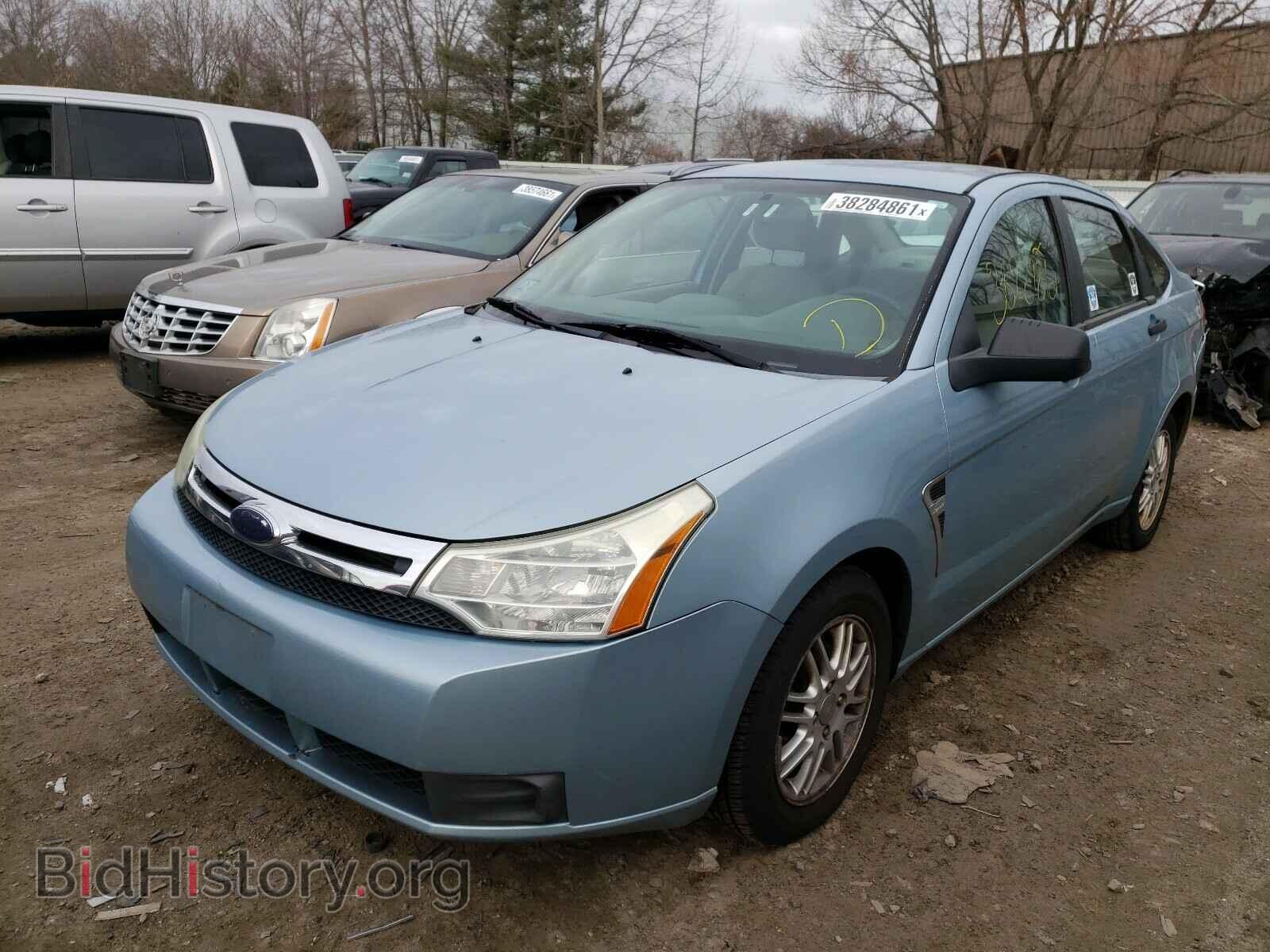 2008 FORD FOCUS - VIN: 1FAHP35N28W181735 - Фото 2
