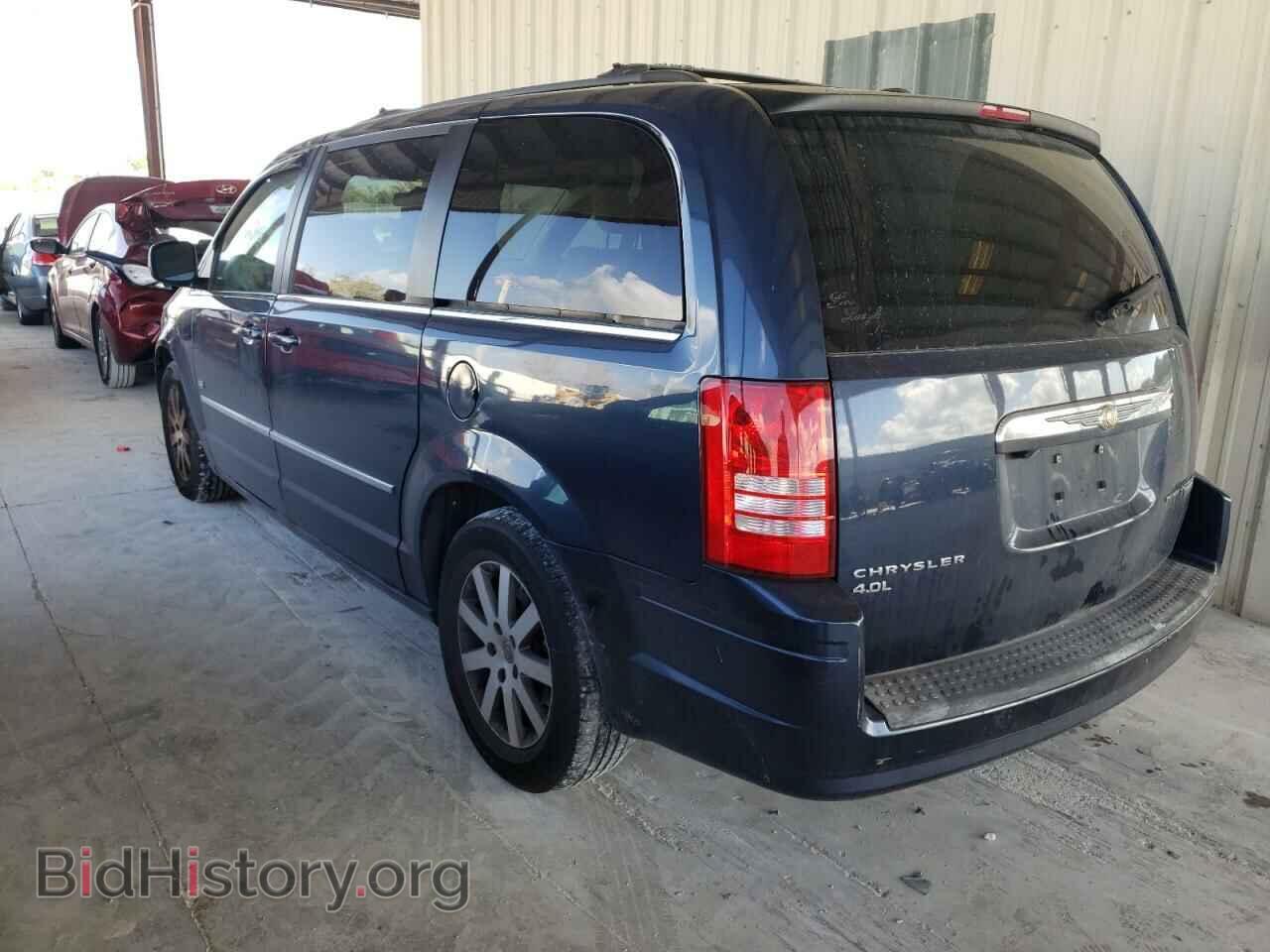 2009 CHRYSLER MINIVAN - VIN: 2A8HR54X39R642138 - Фото 3