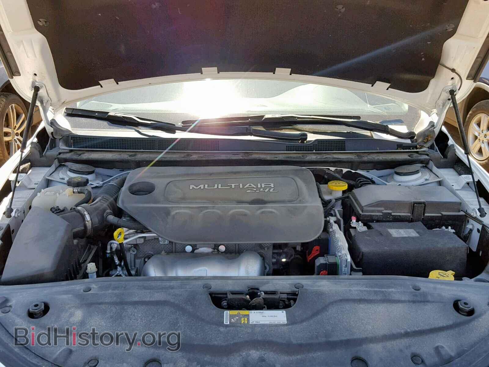2016 CHRYSLER 200 - VIN: 1C3CCCAB4GN120424 - Фото 7