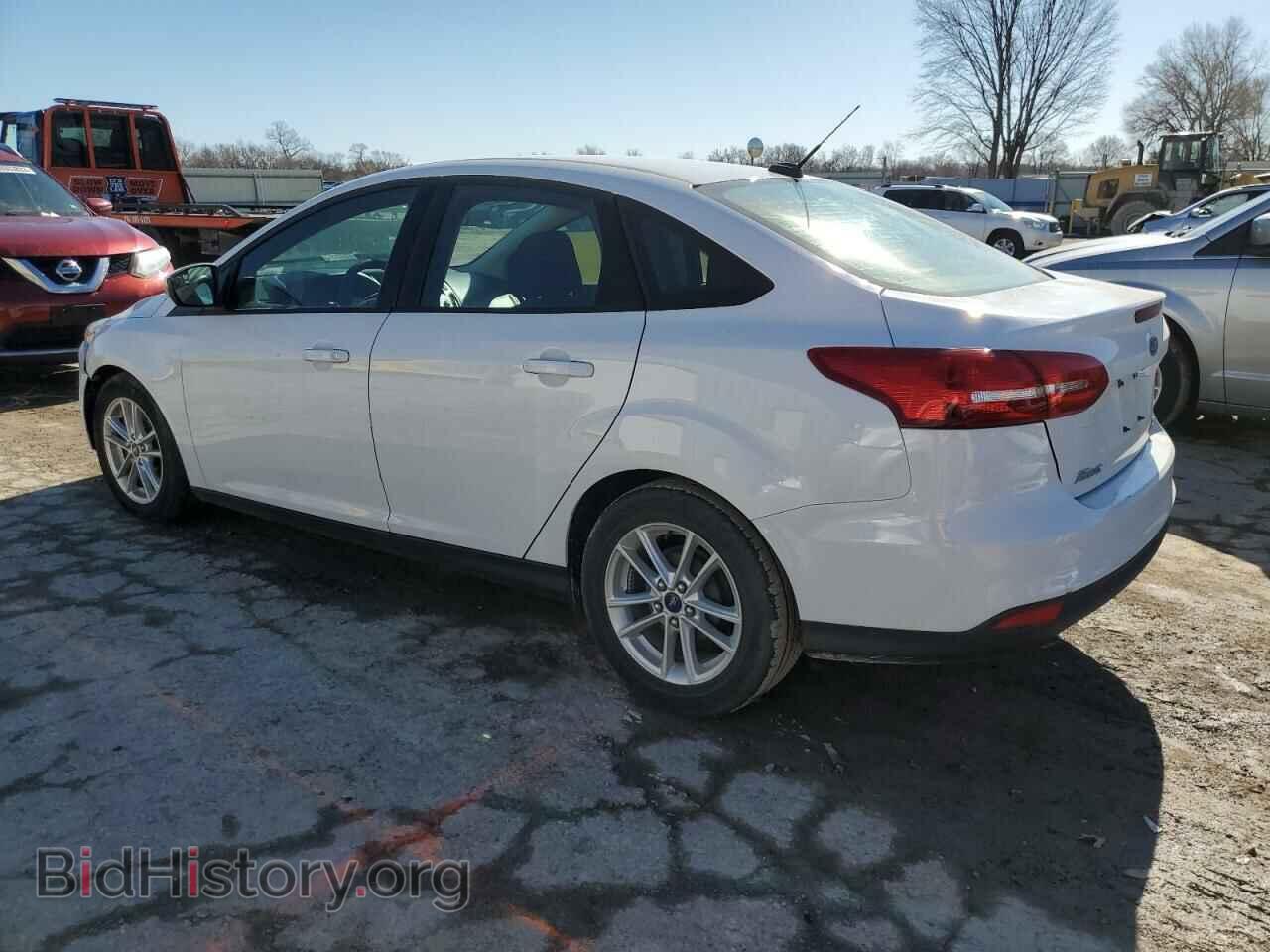 2015 FORD FOCUS - VIN: 1FADP3F25FL375998 - Photo 2