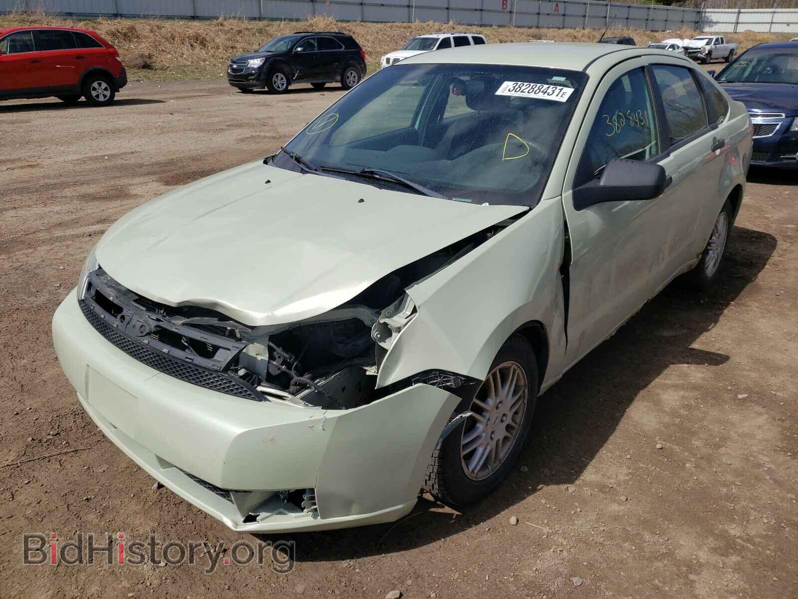 2011 FORD FOCUS - VIN: 1FAHP3FN7BW189481 - Фото 2