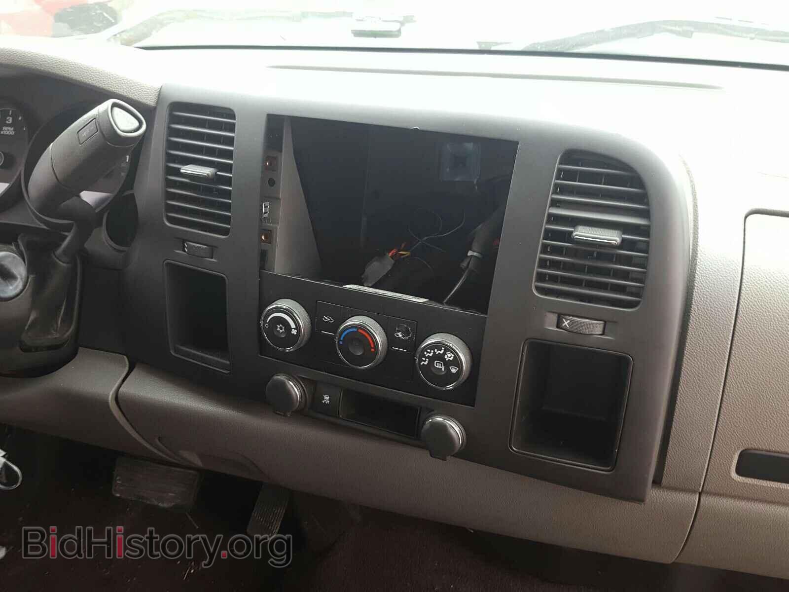 2011 CHEVROLET SILVERADO - VIN: 1GCRCREA7BZ240617 - Фото 9