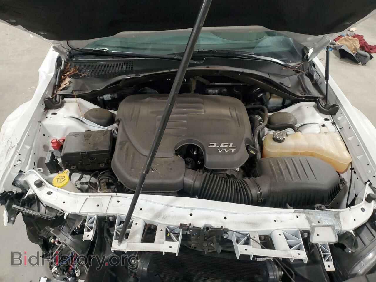 2017 CHRYSLER 300 - VIN: 2C3CCABG5HH553744 - Фото 11