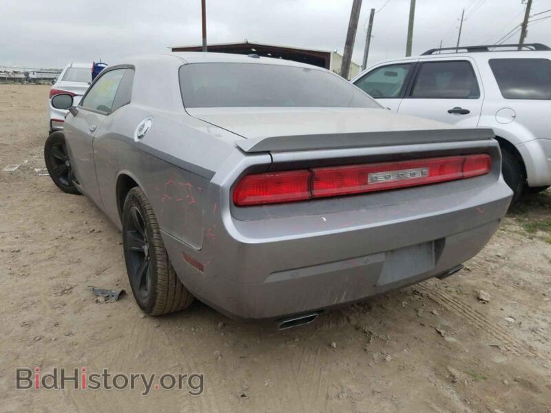 2013 Dodge CHALLENGER (VIN 2C3CDYAG4DH594268) — photo 3 of 10