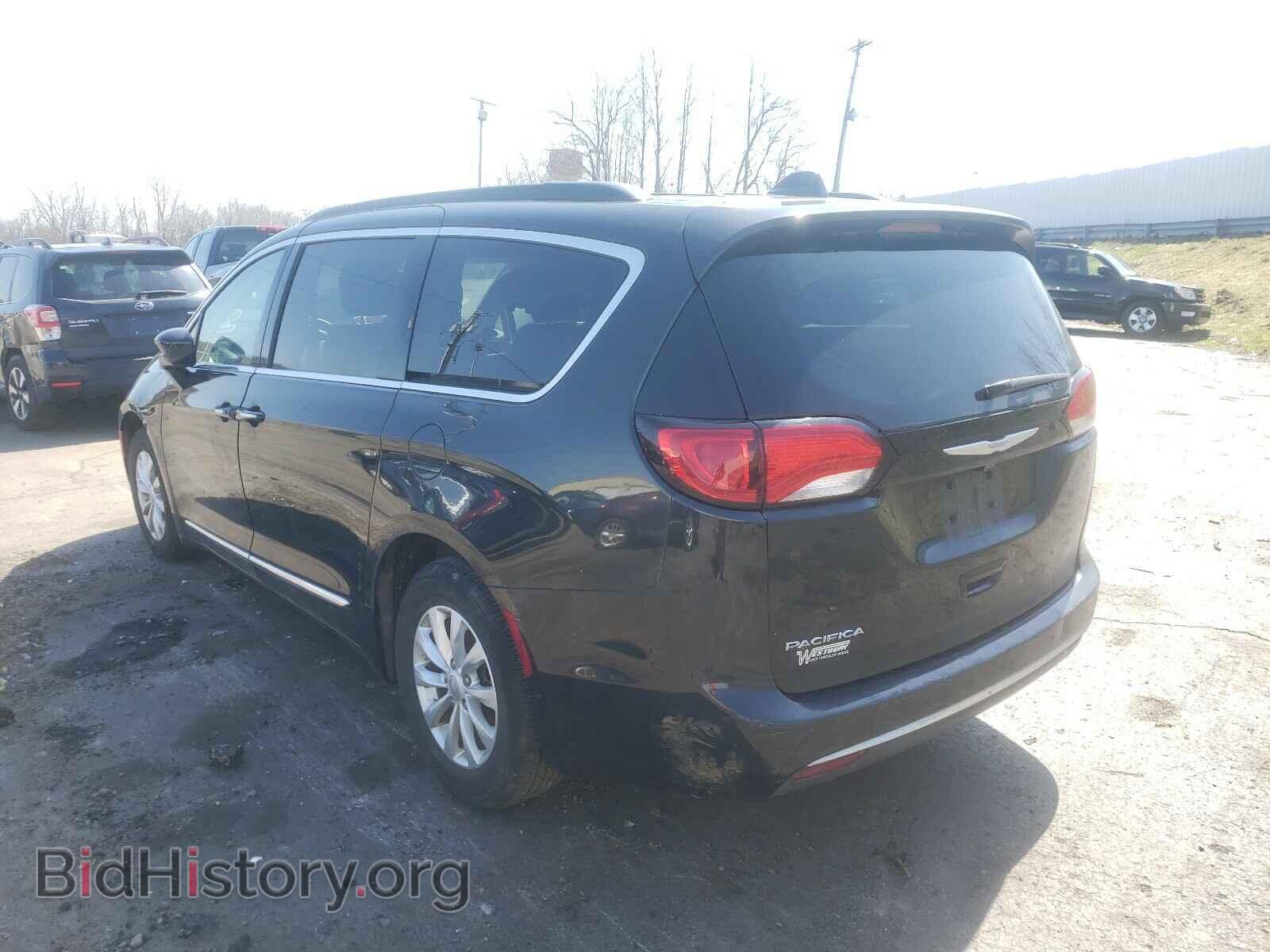 2017 CHRYSLER PACIFICA - VIN: 2C4RC1BG2HR785718 - Фото 3