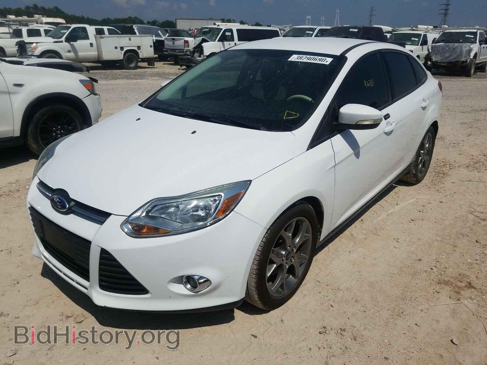 2014 FORD FOCUS - VIN: 1FADP3F2XEL406600 - Фото 2