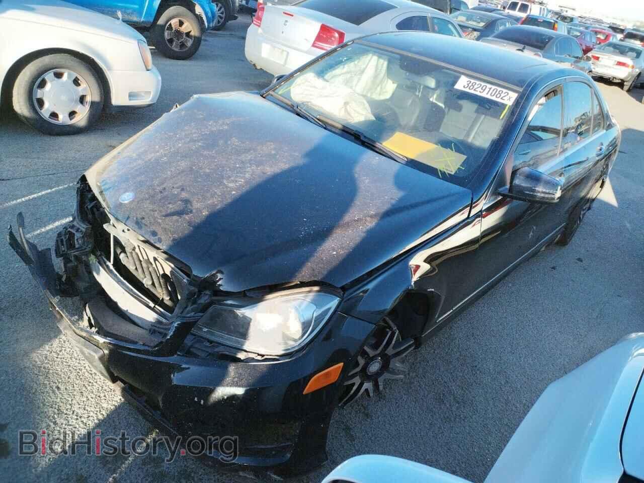 2013 MERCEDES-BENZ C-CLASS - VIN: WDDGF8AB2DG135222 - Фото 2