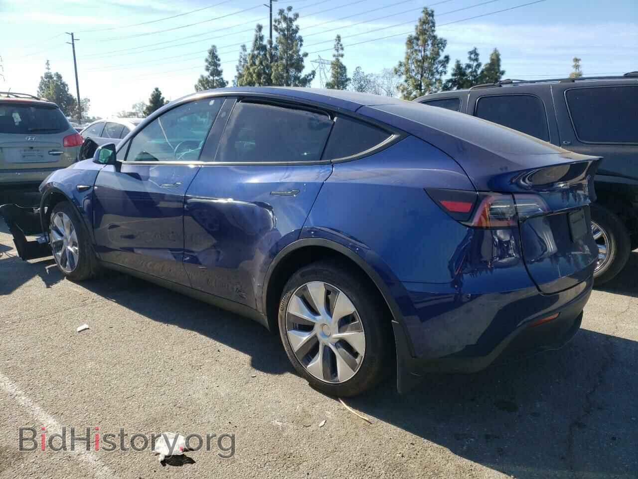 2023 TESLA MODEL Y - VIN: 7SAYGDEEXPA135489 - Фото 2