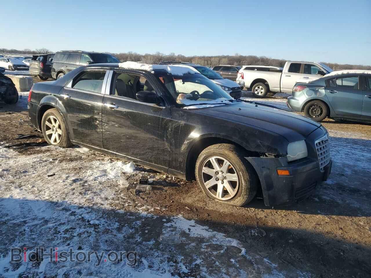 2007 CHRYSLER 300 - VIN: 2C3KA53G77H612802 - Фото 4