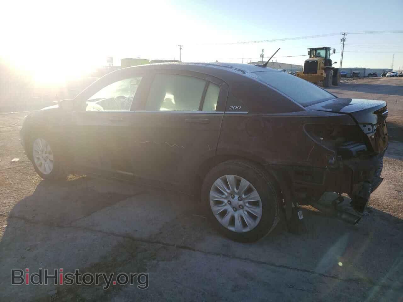 2013 CHRYSLER 200 - VIN: 1C3CCBAG3DN738271 - Photo 2