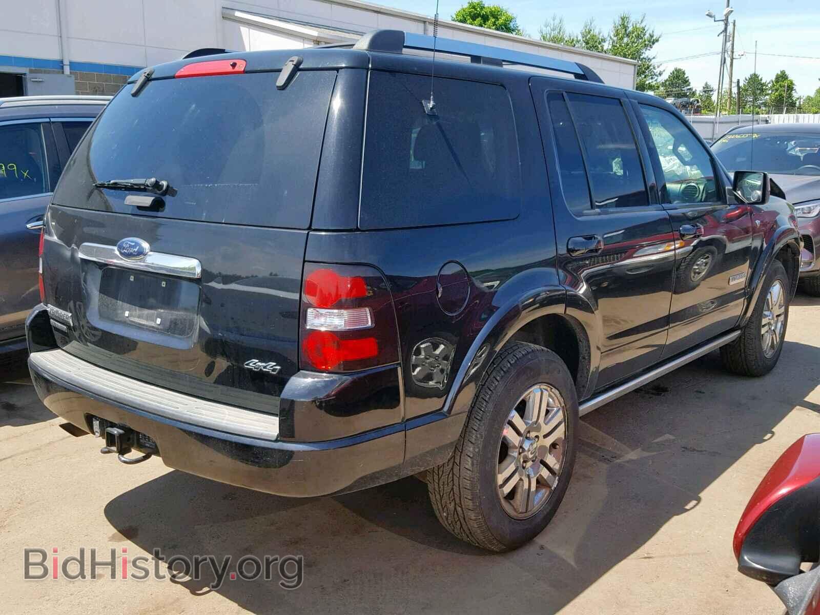 2008 FORD EXPLORER L - VIN: 1FMEU75868UB33587 - Photo 4