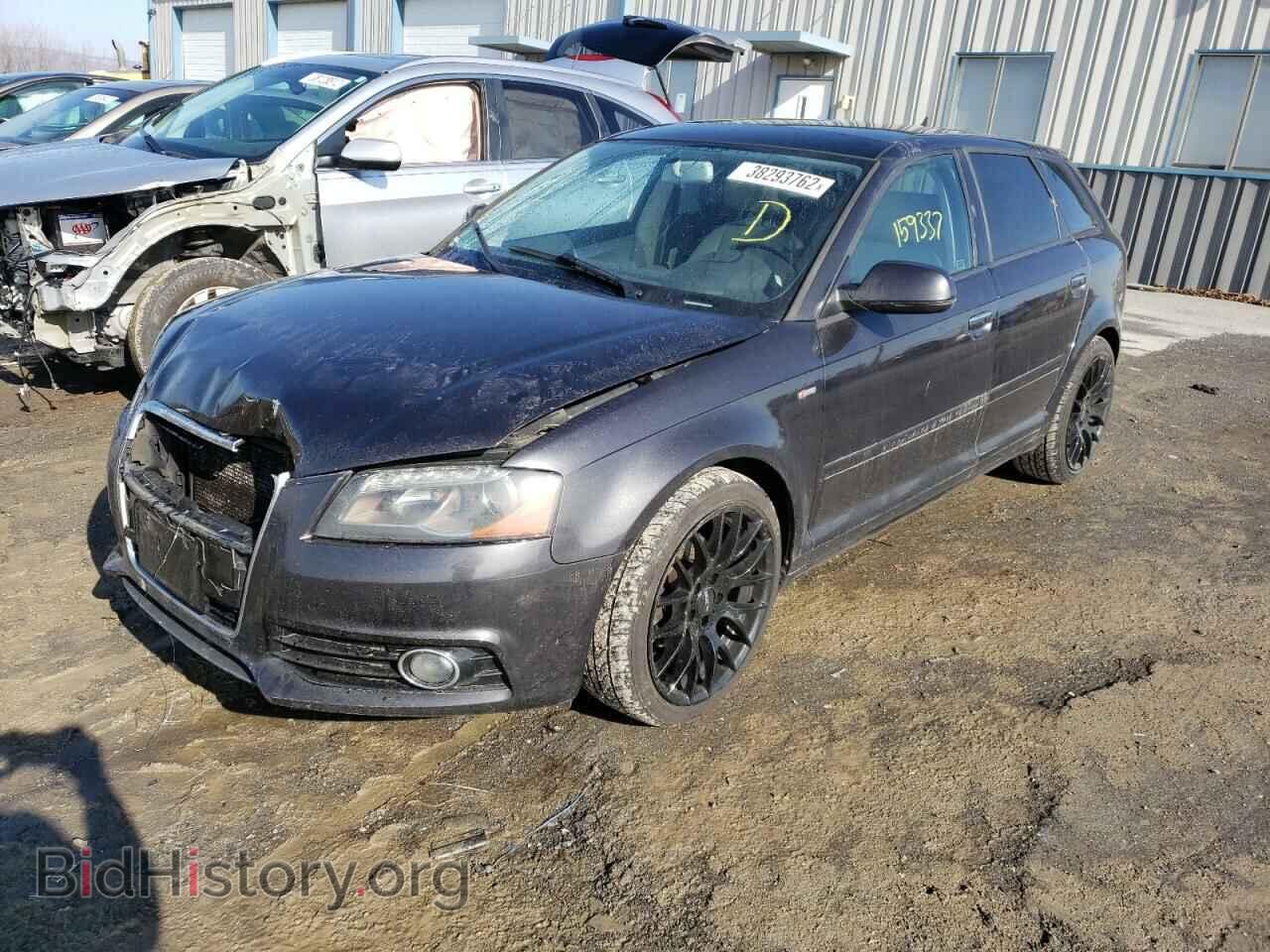 2013 AUDI A3 - VIN: WAUKJAFM8DA011458 - Фото 2