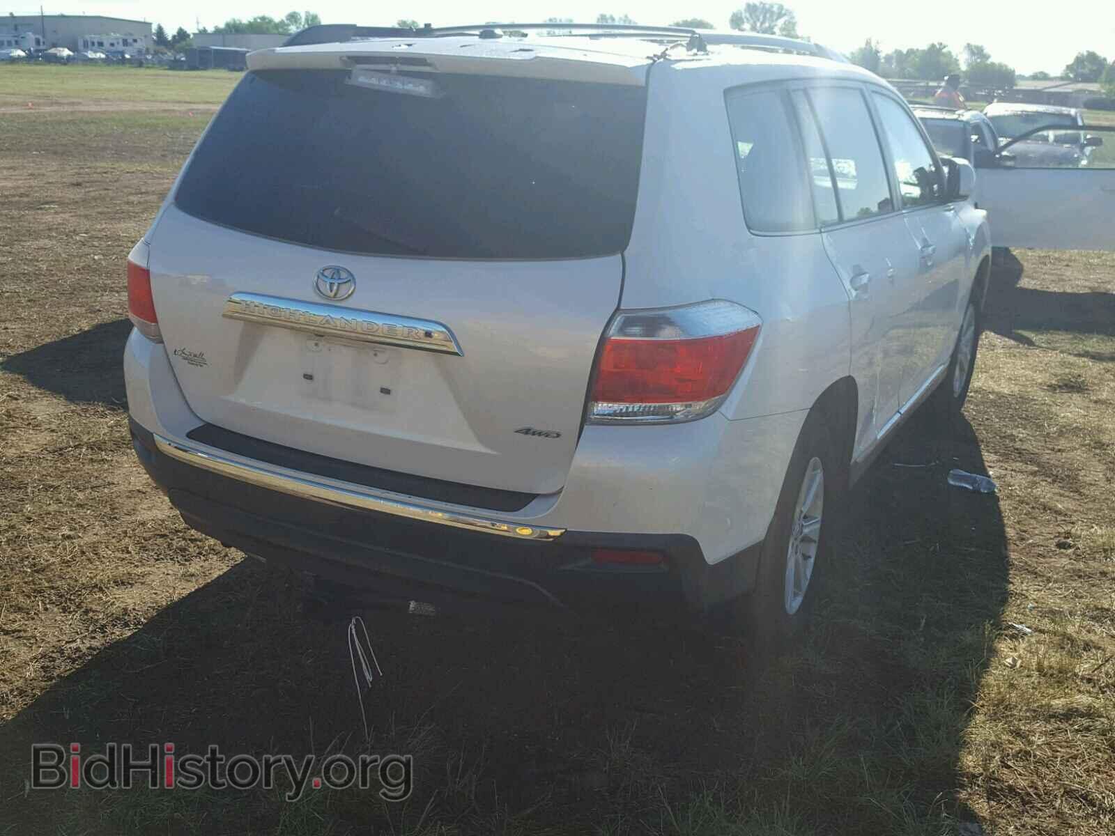 2012 TOYOTA HIGHLANDER - VIN: 5TDBK3EH3CS114367 - Фото 4