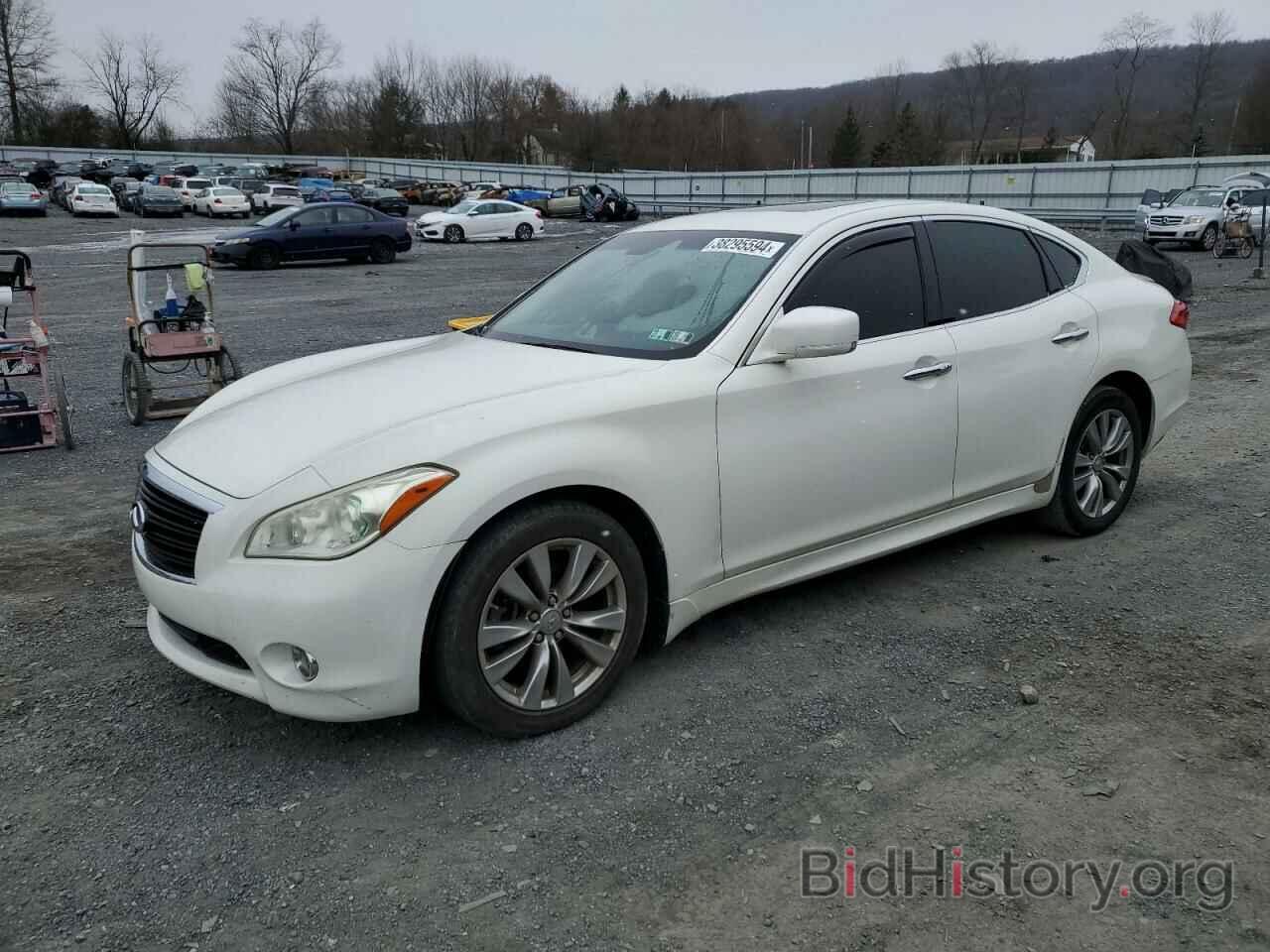 Photo JN1AY1AR7CM580198 - INFINITI M56 2012