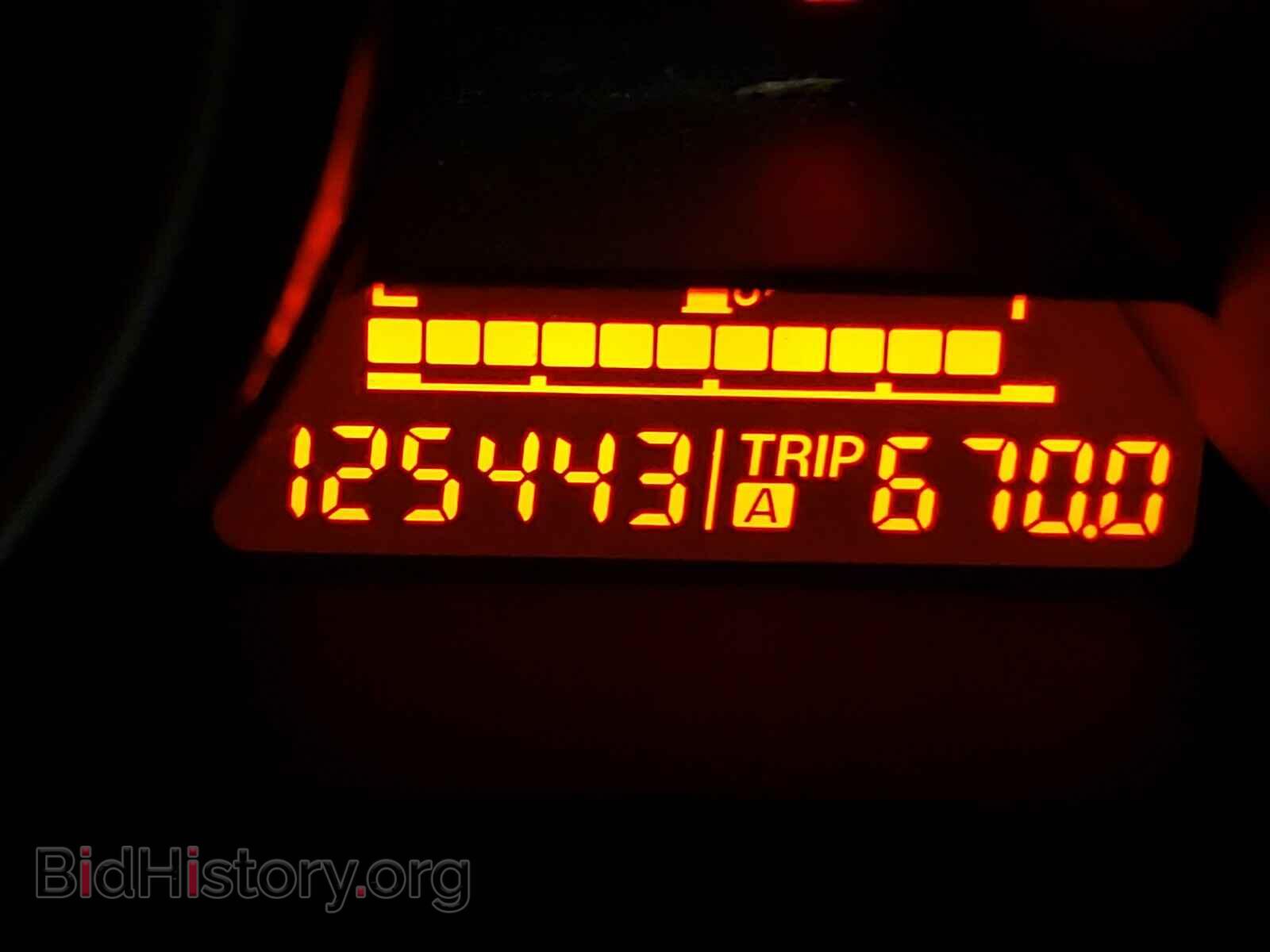 2010 MAZDA 3 - VIN: JM1BL1SFXA1140740 - Фото 8