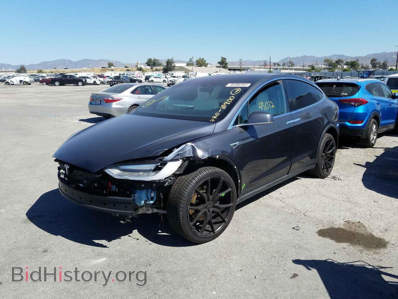 2016 TESLA MODEL X - VIN: 5YJXCBE20GF018988 - Фото 2