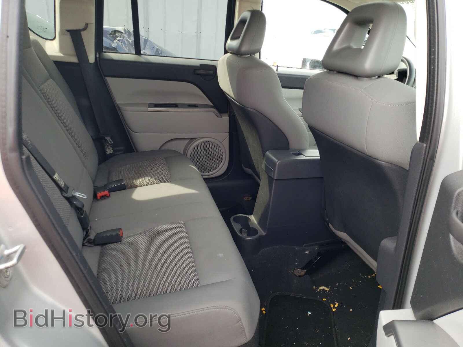 2007 JEEP COMPASS - VIN: 1J8FF47W17D586231 - Фото 6