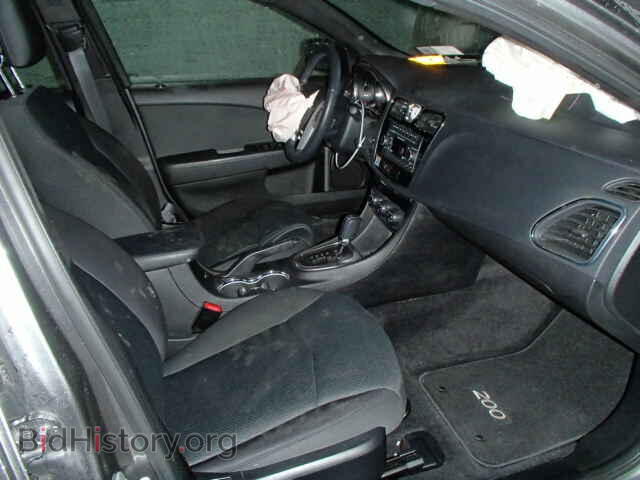 2012 CHRYSLER 200 - VIN: 1C3CCBBG2CN183942 - Фото 5