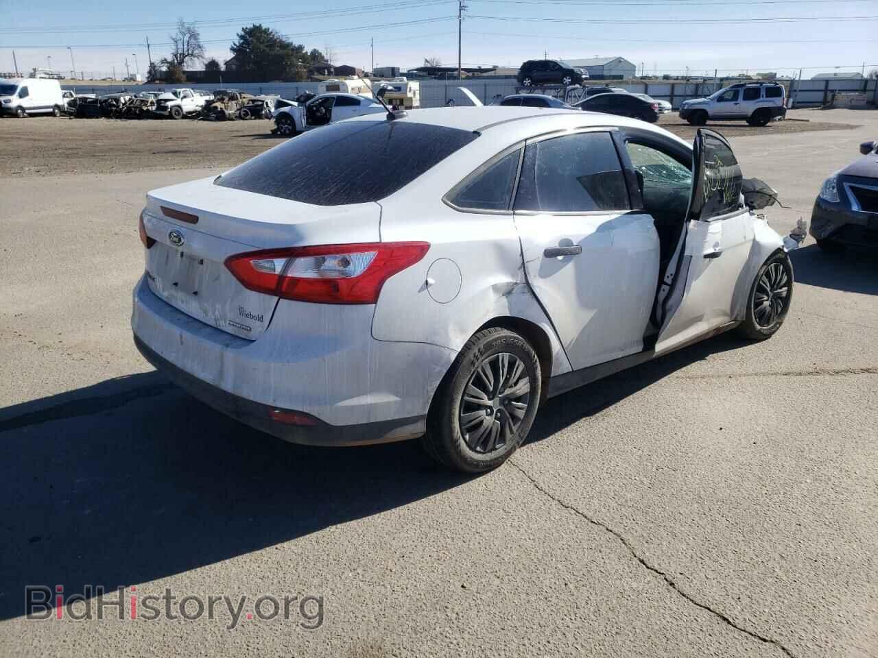 2013 FORD FOCUS - VIN: 1FADP3E20DL151780 - Photo 4
