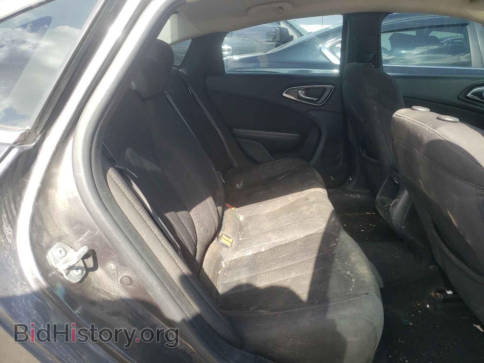2015 CHRYSLER 200 - VIN: 1C3CCCAB8FN670000 - Photo 6
