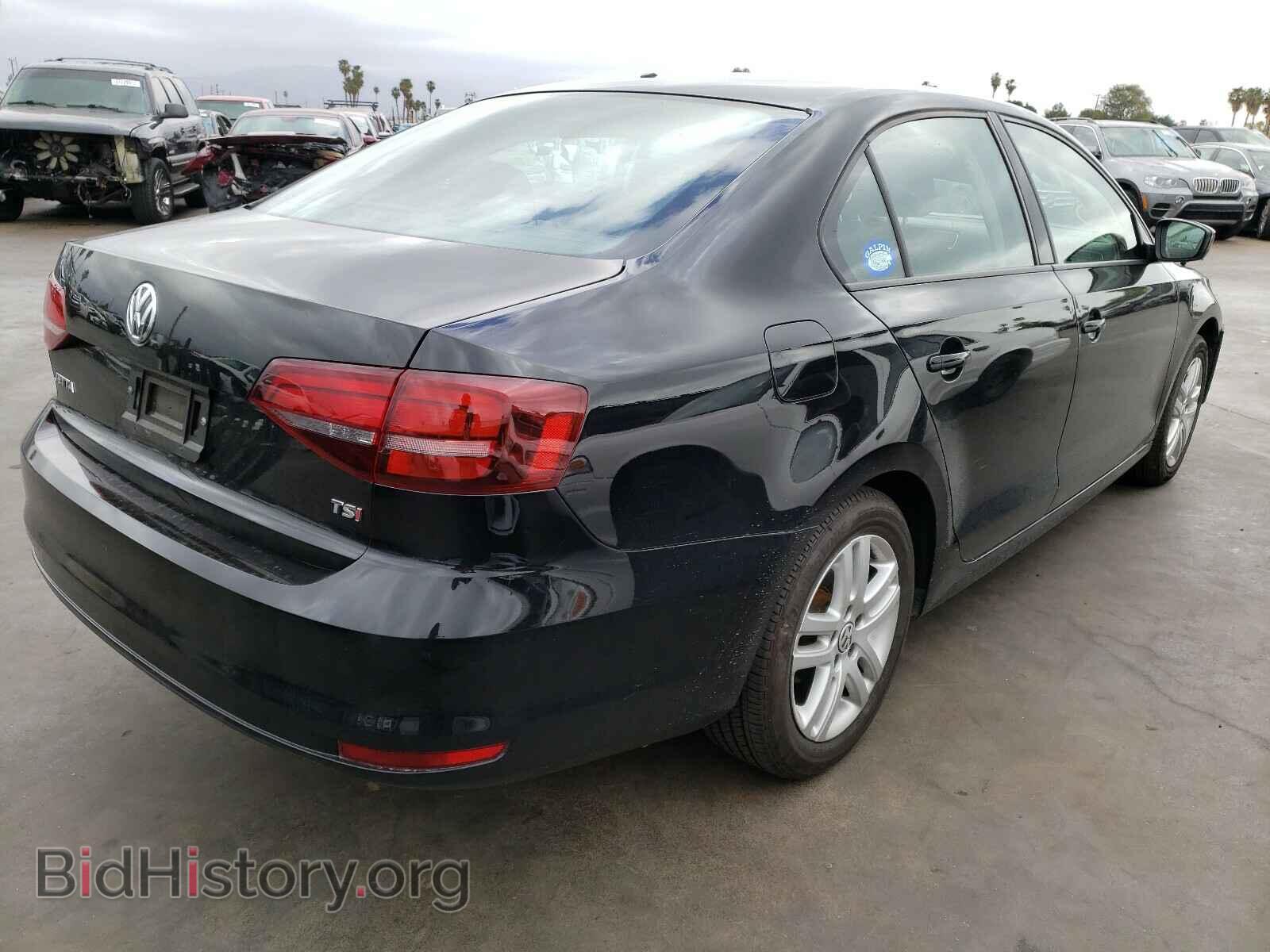 2018 VOLKSWAGEN JETTA - VIN: 3VW2B7AJ6JM244024 - Фото 4
