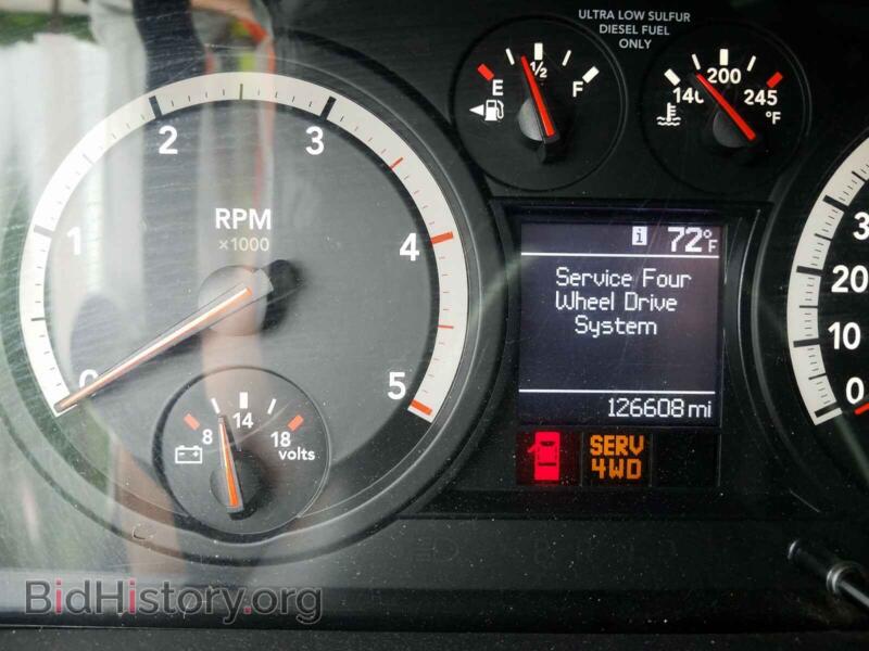2012 Dodge RAM 3500 (VIN 3C63DRGLXCG302909) — фото 8 из 10
