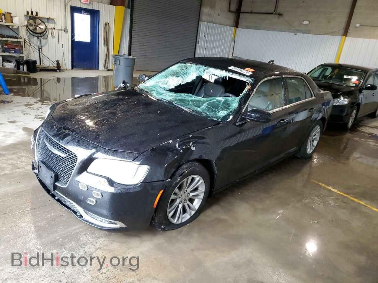 Фотография 2C3CCAAG3KH542430 - CHRYSLER 300 2019