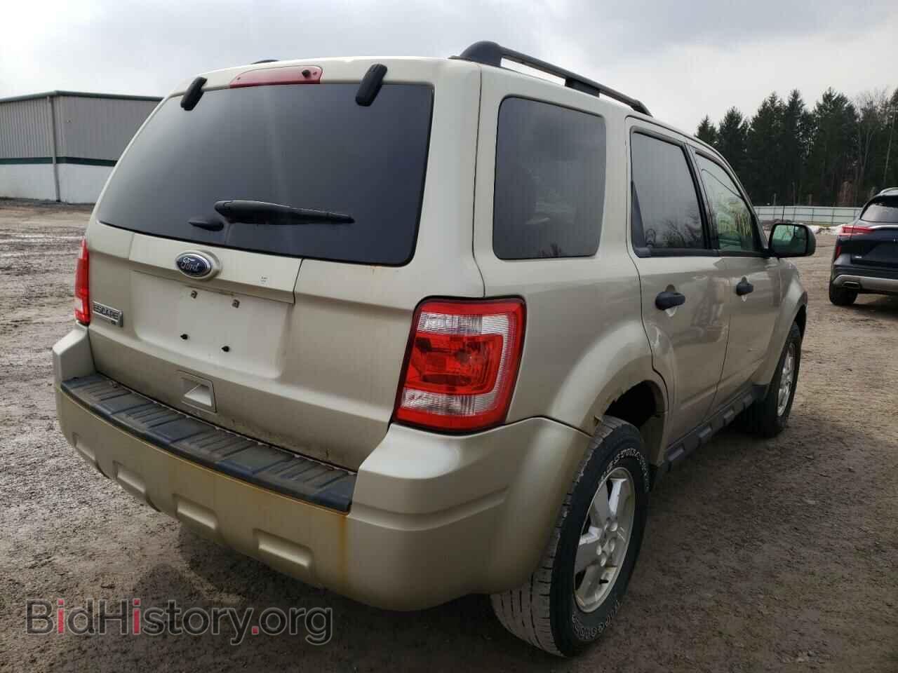 2012 FORD ESCAPE - VIN: 1FMCU9D70CKB82803 - Фото 4